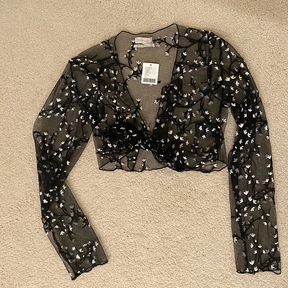 Urban Outfitters Sheer Crop Wrap Top - Picture 3 of 4